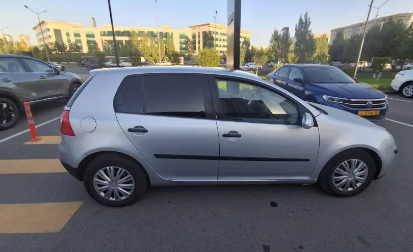 Volkswagen Golf 2004 года за 2 500 000 тг. в Астана фото 4
