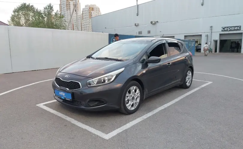 Kia Ceed 2013 года за 3 300 000 тг. в Шымкент