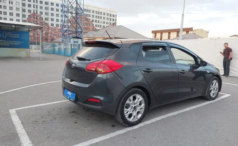 Kia Ceed 2013 года за 3 300 000 тг. в Шымкент фото 3