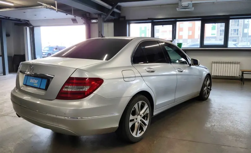 Mercedes-Benz C-Класс 2011 года за 7 000 000 тг. в Астана фото 3