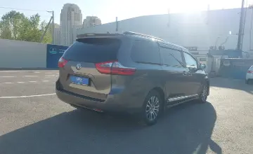 Toyota Sienna 2020 года за 14 000 000 тг. в Шымкент фото 3