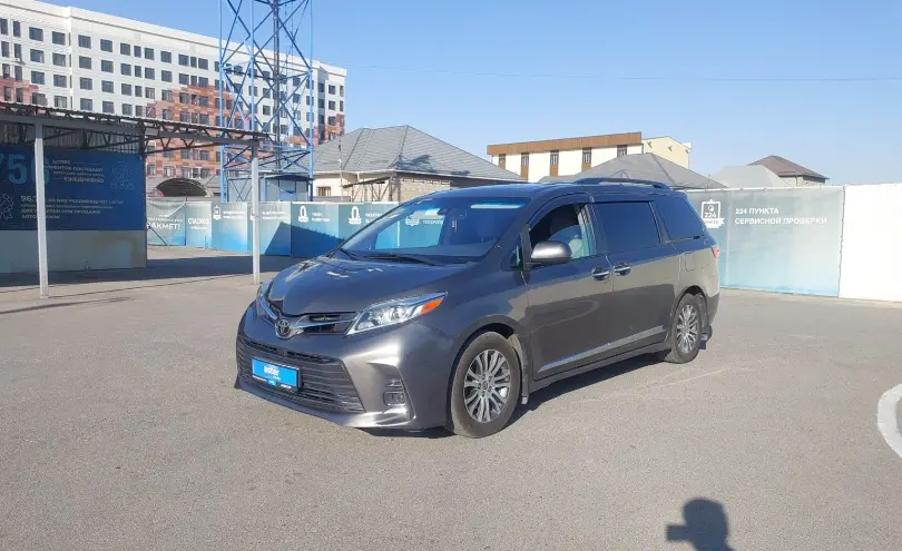Toyota Sienna 2020 года за 14 000 000 тг. в Шымкент