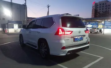 Lexus LX 2016 года за 35 000 000 тг. в Шымкент фото 4