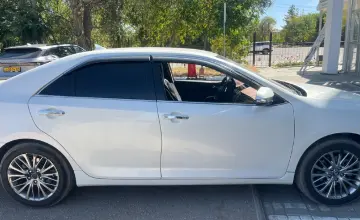 Toyota Camry 2016 года за 10 500 000 тг. в Актобе фото 4