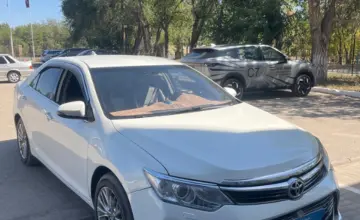Toyota Camry 2016 года за 10 500 000 тг. в Актобе фото 3