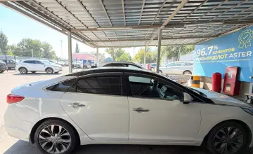 Hyundai Sonata 2016 года за 6 000 000 тг. в Алматы фото 4