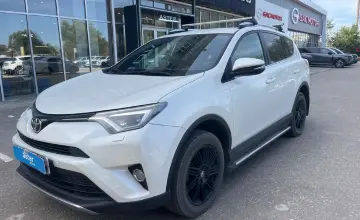 Toyota RAV4 2017 года за 10 800 000 тг. в Актобе фото 1