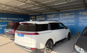 Kia Carnival 2021 года за 18 000 000 тг. в Алматы