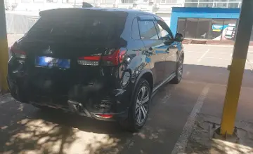 Mitsubishi Outlander Sport 2021 года за 8 000 000 тг. в Алматы фото 3