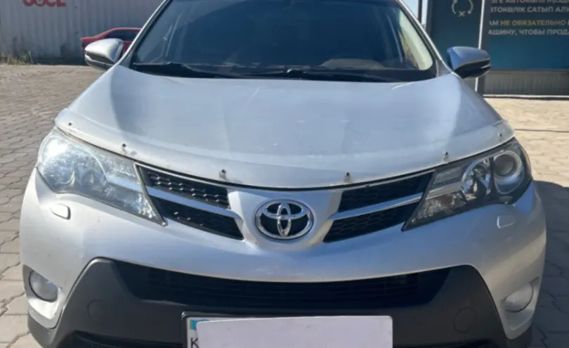 Toyota RAV4 2014 года за 8 800 000 тг. в Караганда фото 2