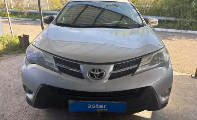 Toyota RAV4 2014 года за 9 600 000 тг. в Усть-Каменогорск фото 2