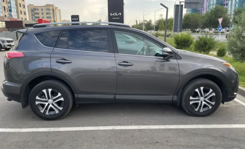 Toyota RAV4 2017 года за 11 000 000 тг. в Шымкент фото 4