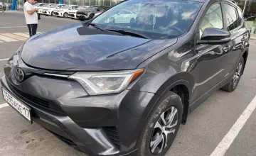 Toyota RAV4 2017 года за 11 000 000 тг. в Шымкент фото 1