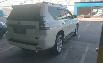 Toyota Land Cruiser Prado 2017 года за 17 500 000 тг. в Алматы фото 3