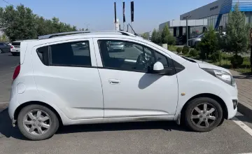 Chevrolet Spark 2022 года за 4 500 000 тг. в Шымкент фото 4