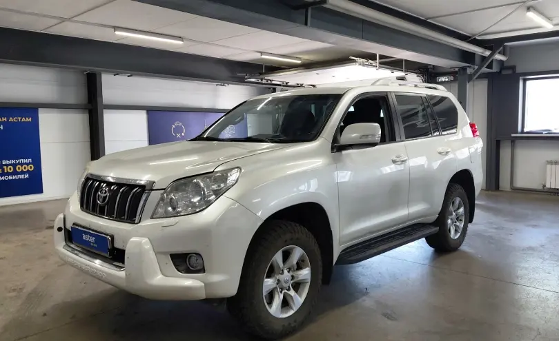Toyota Land Cruiser Prado 2012 года за 15 000 000 тг. в Астана