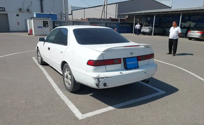 Toyota Camry 1998 года за 3 000 000 тг. в Шымкент фото 4