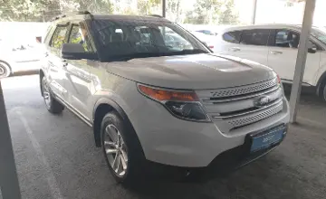 Ford Explorer 2014 года за 10 000 000 тг. в Алматы фото 3