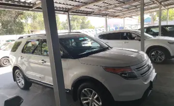 Ford Explorer 2014 года за 10 000 000 тг. в Алматы фото 4