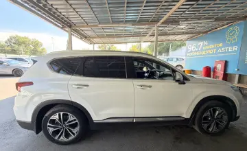Hyundai Santa Fe 2020 года за 13 000 000 тг. в Алматы фото 4