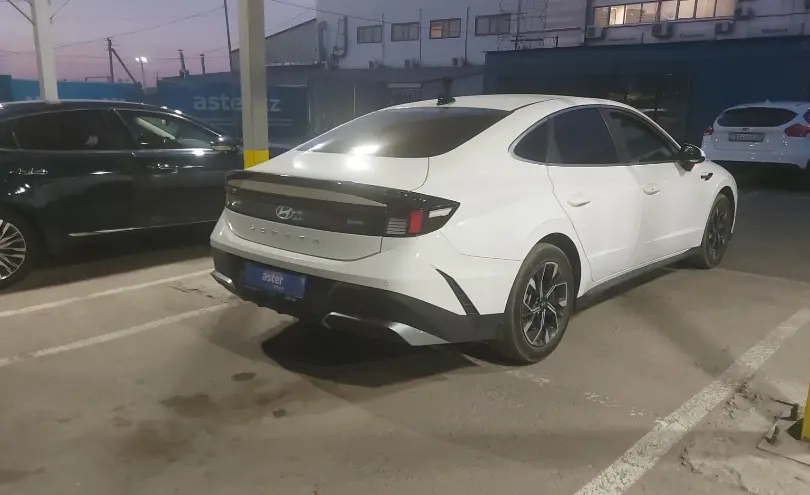 Hyundai Sonata 2024 года за 13 500 000 тг. в Алматы фото 3