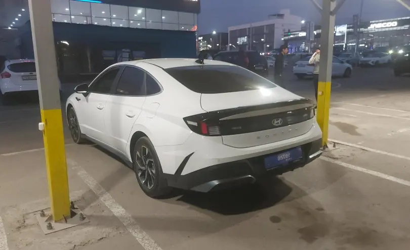 Hyundai Sonata 2024 года за 13 500 000 тг. в Алматы фото 4