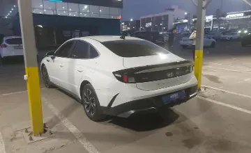 Hyundai Sonata 2024 года за 13 500 000 тг. в Алматы фото 4