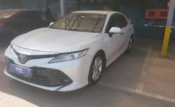 Toyota Camry 2018 года за 9 000 000 тг. в Алматы фото 1