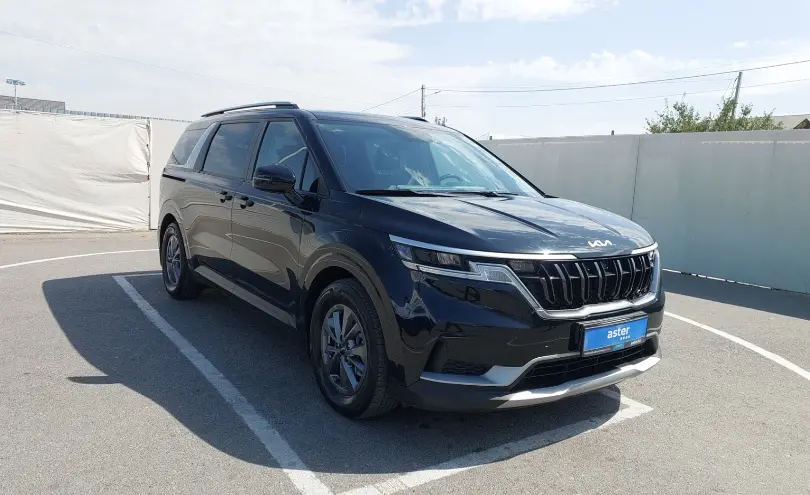 Kia Carnival 2023 года за 18 000 000 тг. в Шымкент фото 2