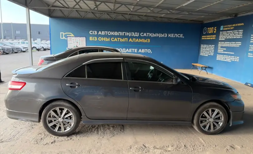 Toyota Camry 2011 года за 6 000 000 тг. в Алматы фото 4