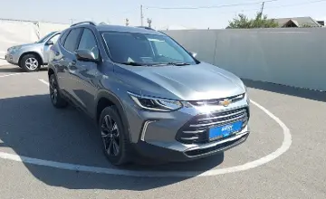 Chevrolet Tracker 2022 года за 7 000 000 тг. в Шымкент фото 2