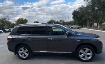 Toyota Highlander 2011 года за 12 000 000 тг. в Актобе фото 4