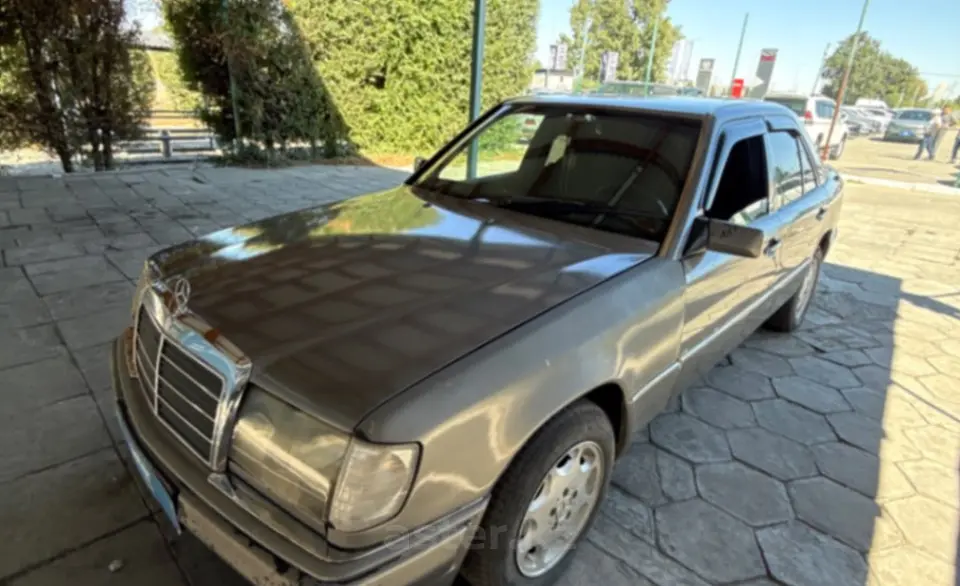 Mercedes-Benz W124 1990 года за 1 000 000 тг. в Талдыкорган