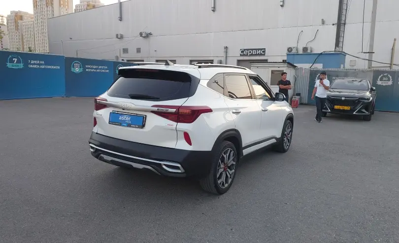Kia Seltos 2020 года за 9 500 000 тг. в Шымкент фото 3