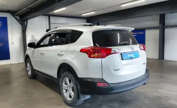 Toyota RAV4 2013 года за 9 500 000 тг. в Астана фото 4