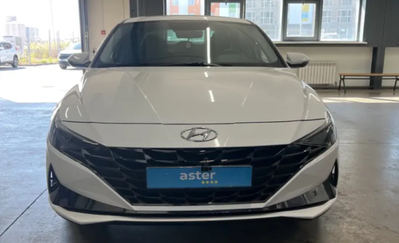 Hyundai Elantra 2023 года за 10 000 000 тг. в Астана фото 2