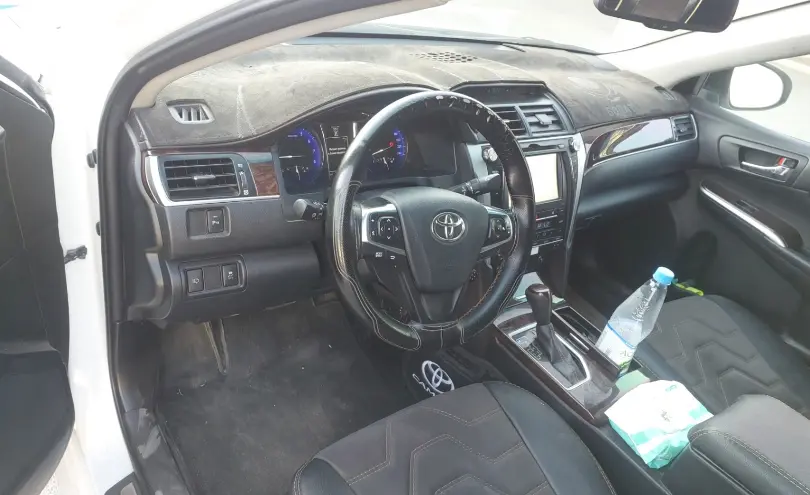 Toyota Camry 2016 года за 14 000 000 тг. в Шымкент фото 5