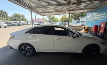 Hyundai Elantra 2023 года за 7 500 000 тг. в Алматы фото 4