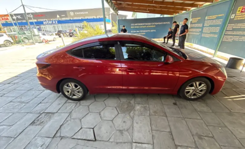 Hyundai Elantra 2018 года за 6 500 000 тг. в Талдыкорган фото 4