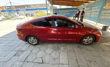 Hyundai Elantra 2018 года за 6 500 000 тг. в Талдыкорган фото 4