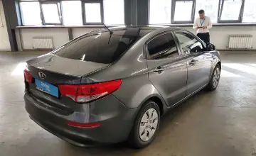 Kia Rio 2016 года за 4 000 000 тг. в Астана фото 3