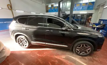 Hyundai Santa Fe 2023 года за 16 500 000 тг. в Астана фото 4