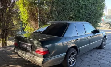 Mercedes-Benz C-Класс 1993 года за 1 500 000 тг. в Талдыкорган