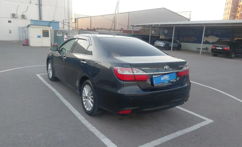 Toyota Camry 2015 года за 8 800 000 тг. в Шымкент фото 4