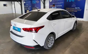 Hyundai Accent 2021 года за 6 200 000 тг. в Астана фото 3