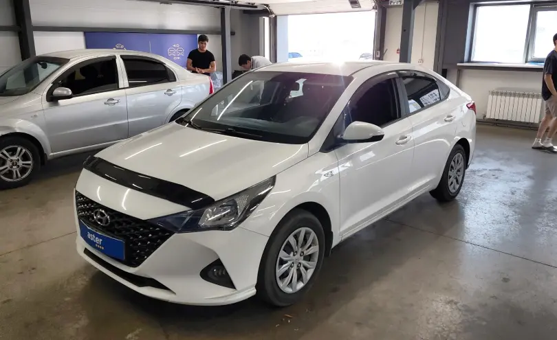 Hyundai Accent 2021 года за 6 200 000 тг. в Астана