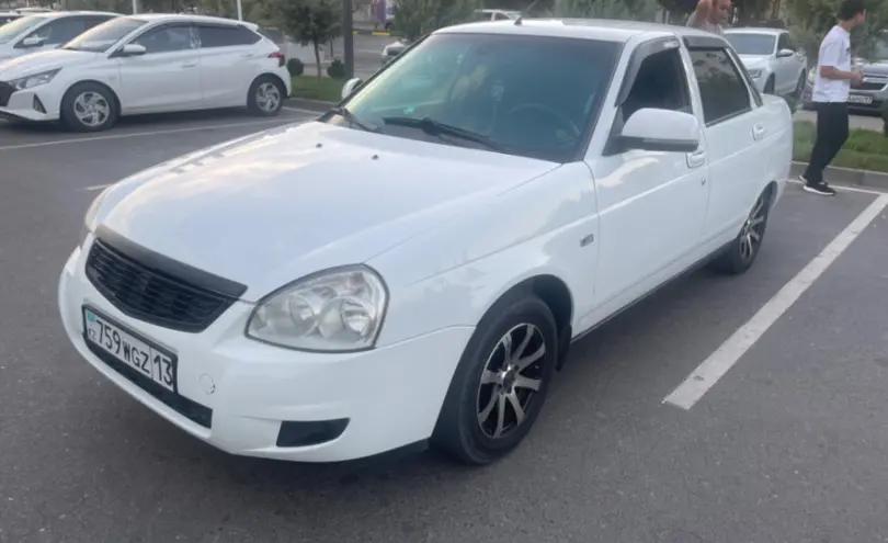 LADA (ВАЗ) Priora 2014 года за 2 700 000 тг. в Шымкент