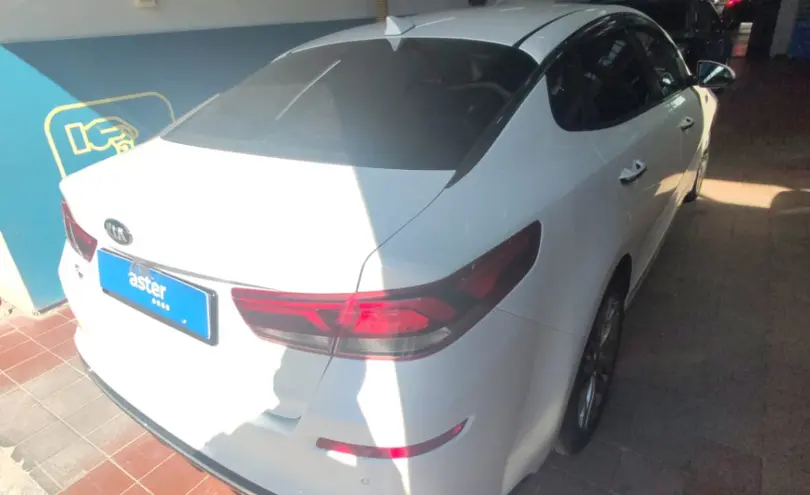 Kia K5 2018 года за 8 800 000 тг. в Астана фото 5