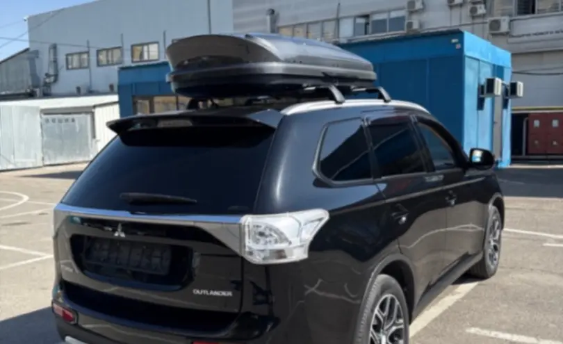 Mitsubishi Outlander 2014 года за 7 000 000 тг. в Алматы фото 3
