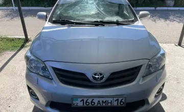 Toyota Corolla 2013 года за 5 500 000 тг. в Усть-Каменогорск фото 2